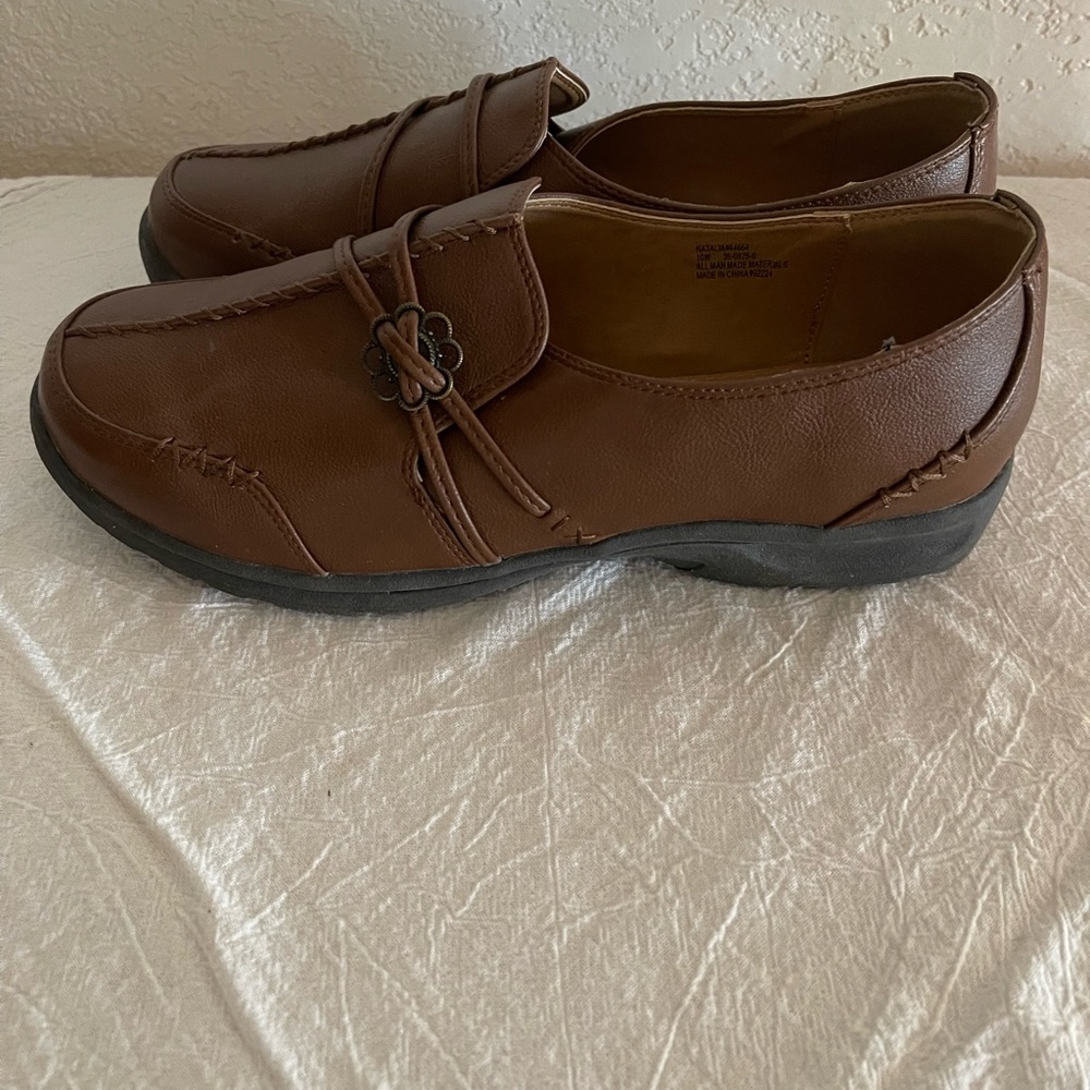 🌹🌹SOLD🌹🌹New Comfort View Natalia Tan Loafer Womens Shoes - Picture 5 of 13